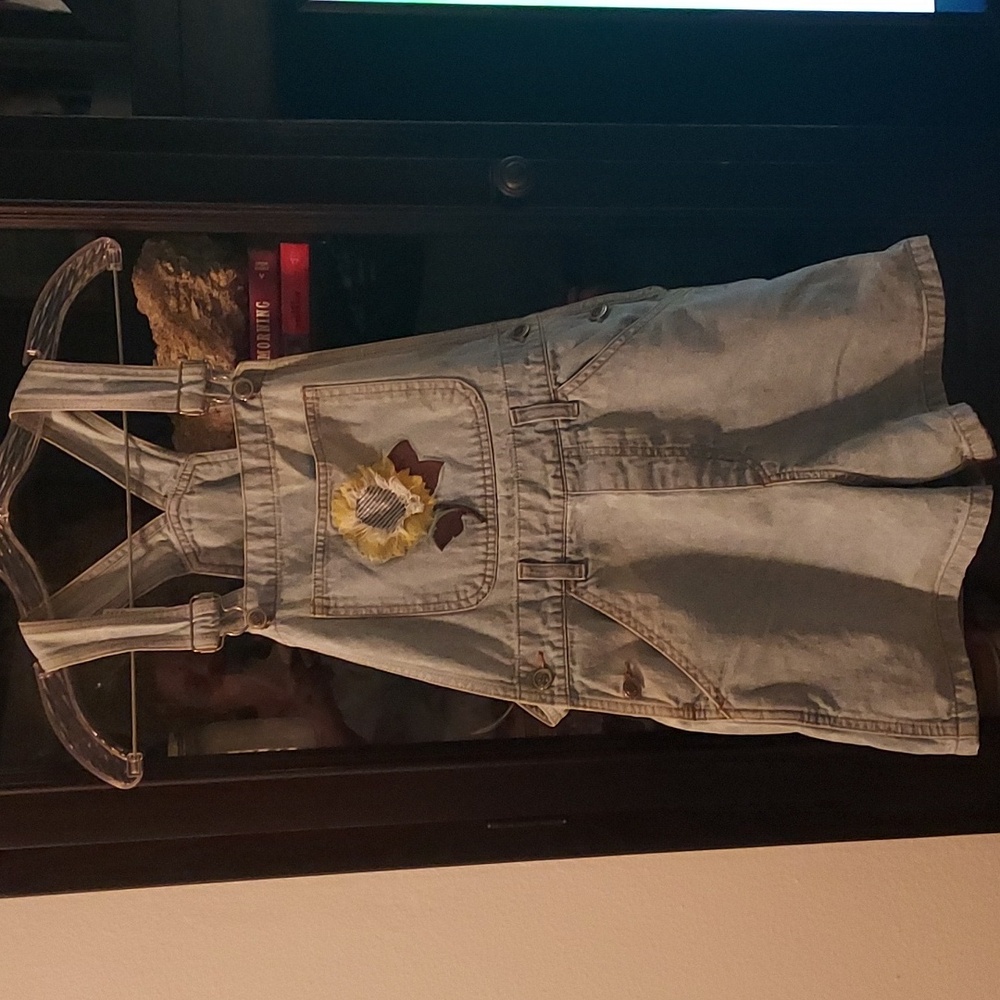 Jean shorts overalls with sunflowers by Lifestyle Jeans RIO Modern Classic sz S